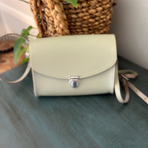 The Cambridge Company Women’s cross-body grey leather bag. - Picture 1 of 8